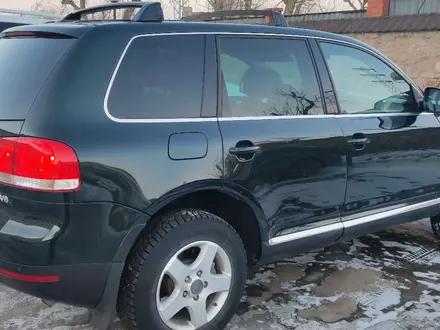 Volkswagen Touareg 2004 года за 5 500 000 тг. в Астана – фото 18