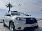 Toyota Highlander 2015 года за 10 500 000 тг. в Актау