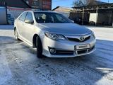 Toyota Camry 2012 года за 9 600 000 тг. в Семей – фото 2