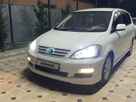 Toyota Ipsum 2005 года за 5 400 000 тг. в Алматы