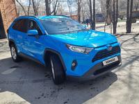 Toyota RAV4 2020 года за 15 000 000 тг. в Усть-Каменогорск