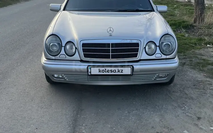 Mercedes-Benz E 320 1997 годаfor3 300 000 тг. в Тараз