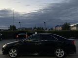 Toyota Camry 2013 года за 5 700 000 тг. в Актобе – фото 4