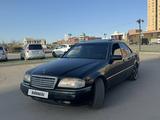 Mercedes-Benz C 180 1995 года за 1 800 000 тг. в Астана – фото 2