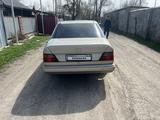 Mercedes-Benz E 260 1990 года за 1 150 000 тг. в Алматы