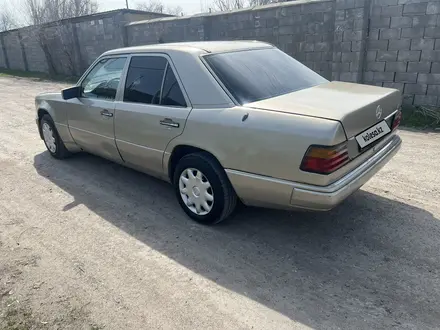 Mercedes-Benz E 260 1990 года за 1 150 000 тг. в Алматы – фото 8