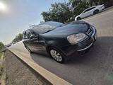Volkswagen Jetta 2009 года за 3 100 000 тг. в Алматы – фото 2
