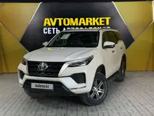 Toyota Fortuner, 2021