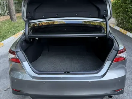 Toyota Camry 2022 года за 12 380 000 тг. в Караганда – фото 22