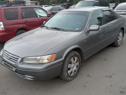 Toyota Camry 1998 года за 3 000 000 тг. в Алматы