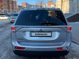 Mitsubishi Outlander 2013 годаfor8 000 000 тг. в Караганда – фото 2