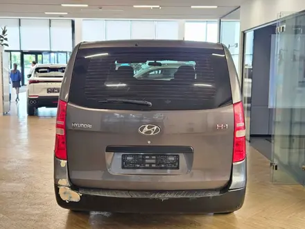 Hyundai H-1 2012 года за 6 850 000 тг. в Астана – фото 9