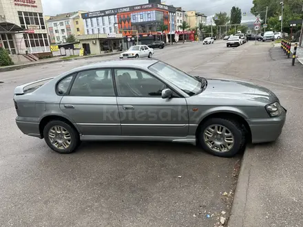 Subaru Legacy 2001 года за 2 000 000 тг. в Алматы – фото 2