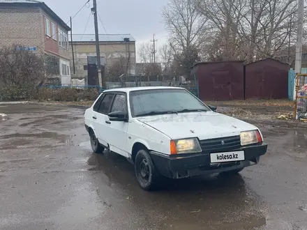 ВАЗ (Lada) 21099 1999 года за 450 000 тг. в Астана – фото 3