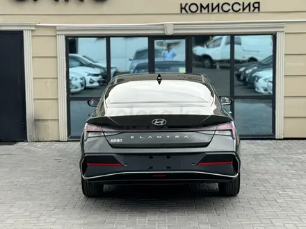 Hyundai Elantra 2024 года за 9 300 000 тг. в Алматы – фото 5