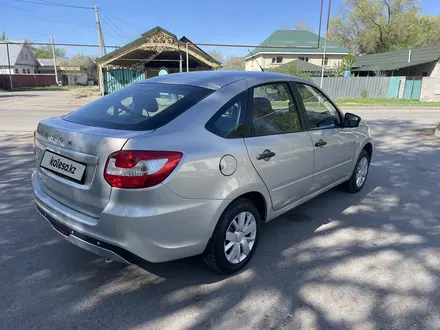 ВАЗ (Lada) Granta 2190 2022 года за 3 750 000 тг. в Алматы – фото 4