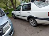 Volkswagen Vento 1992 годаүшін900 000 тг. в Шахтинск – фото 5