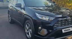 Toyota RAV4 2020 года за 13 700 000 тг. в Караганда – фото 5