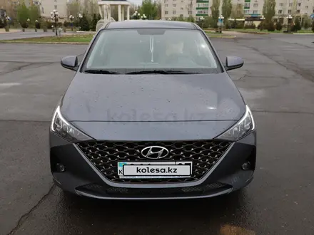 Hyundai Accent 2021 года за 7 400 000 тг. в Уральск – фото 5