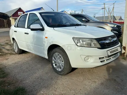 ВАЗ (Lada) Granta 2190 2013 года за 2 800 000 тг. в Уральск – фото 2