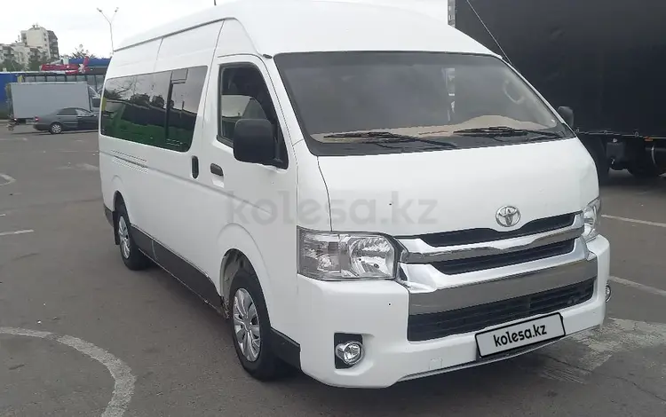 Toyota Hiace 2006 годаүшін6 300 000 тг. в Алматы