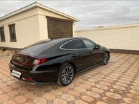 Hyundai Sonata 2020 годаfor10 900 000 тг. в Актау