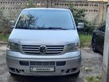Volkswagen Transporter 2008 годаүшін3 900 000 тг. в Тараз