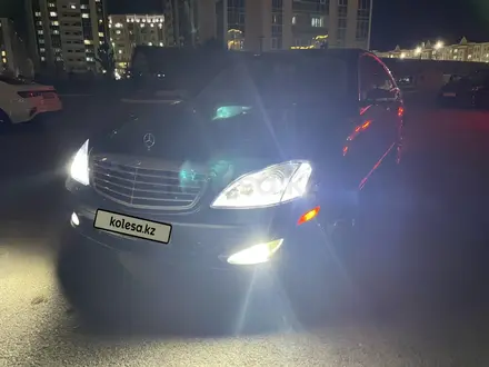 Mercedes-Benz S 500 2007 года за 7 500 000 тг. в Астана – фото 7