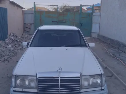 Mercedes-Benz E 230 1992 года за 1 500 000 тг. в Айтеке би