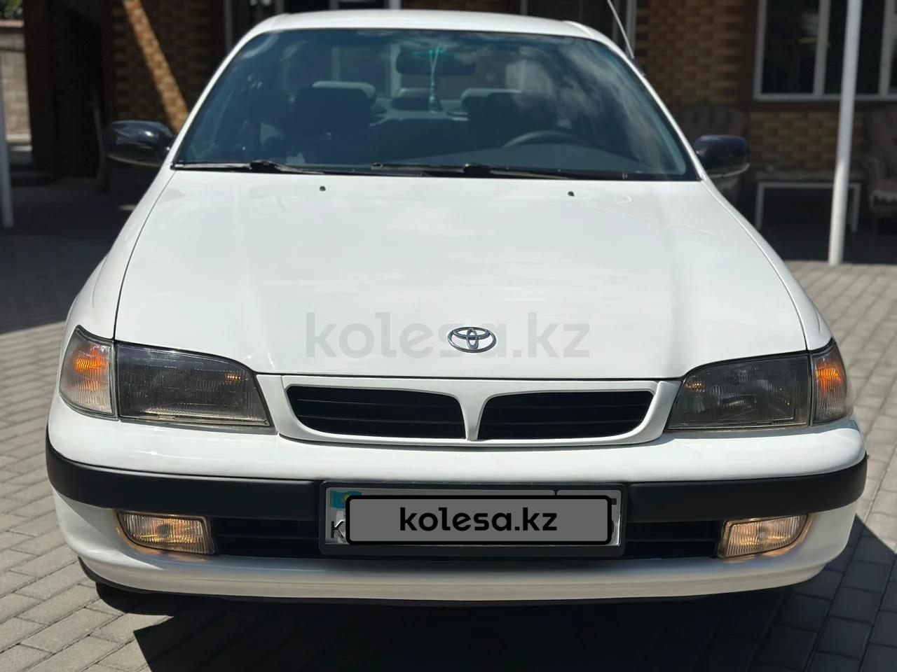 Toyota Carina E 1996 г.