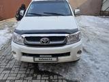 Toyota Hilux 2010 года за 7 100 000 тг. в Алматы