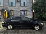 Skoda Superb 2011 года за 3 200 000 тг. в Атырау – фото 3