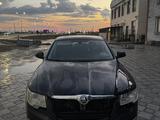 Skoda Superb 2011 года за 3 200 000 тг. в Атырау – фото 5
