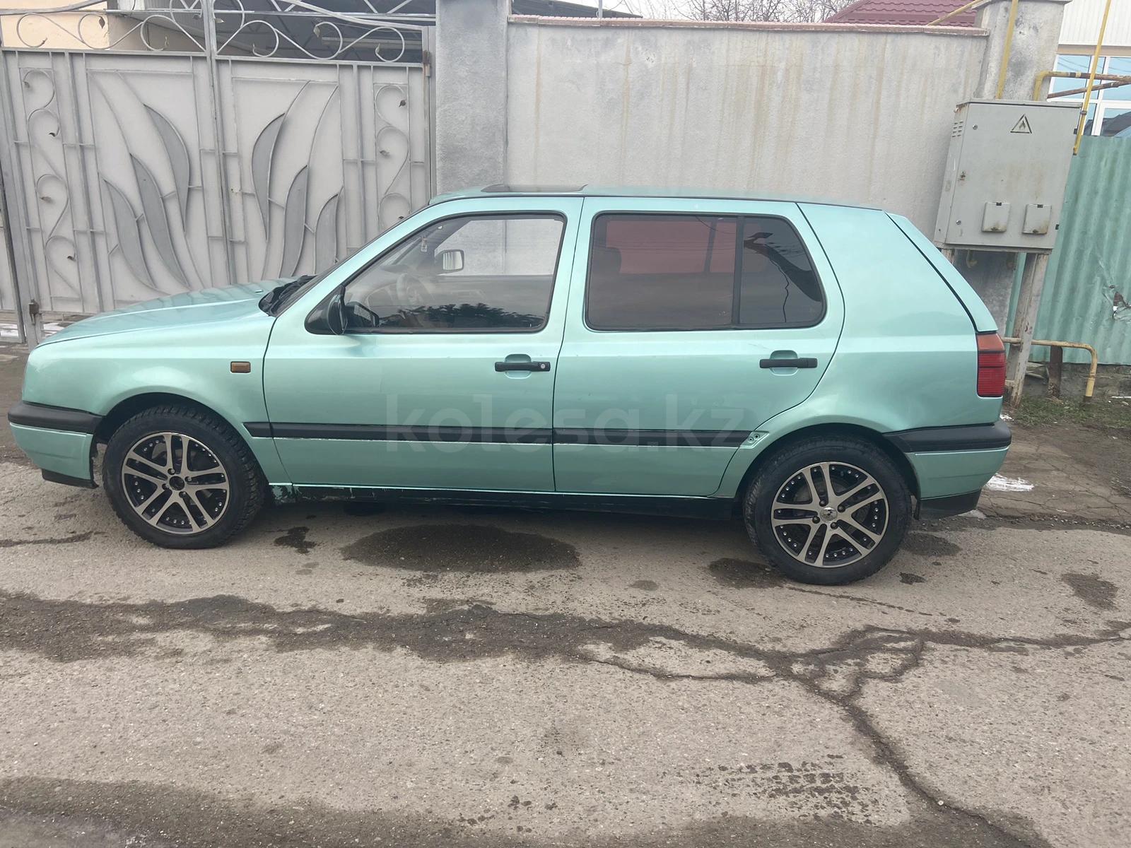 Volkswagen Golf 1993 г.