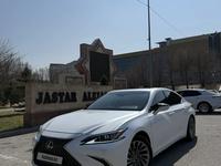 Lexus ES 250 2019 годаүшін20 500 000 тг. в Алматы