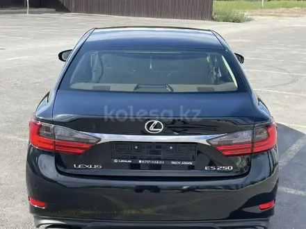 Lexus ES 250 2015 года за 15 555 555 тг. в Алматы – фото 4