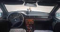 Mercedes-Benz E 230 1991 года за 1 590 000 тг. в Чунджа