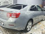 Chevrolet Malibu 2012 года за 4 700 000 тг. в Шымкент – фото 5