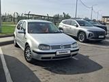 Volkswagen Golf 2003 годаүшін1 900 000 тг. в Тараз