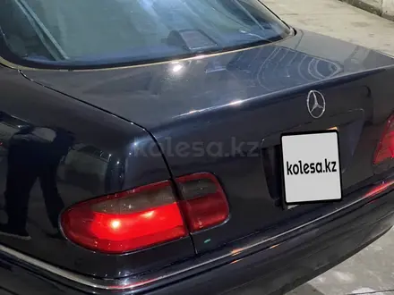 Mercedes-Benz E 420 1997 года за 4 100 000 тг. в Тараз – фото 6