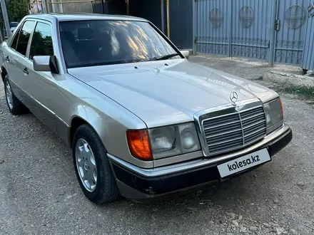 Mercedes-Benz E 230 1992 года за 2 500 000 тг. в Кызылорда – фото 6