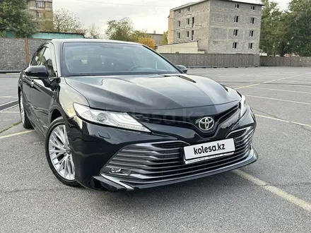 Toyota Camry 2018 года за 14 000 000 тг. в Шымкент – фото 5