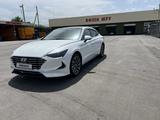 Hyundai Sonata 2020 года за 11 000 000 тг. в Алматы