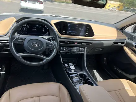 Hyundai Sonata 2020 года за 11 000 000 тг. в Алматы – фото 7