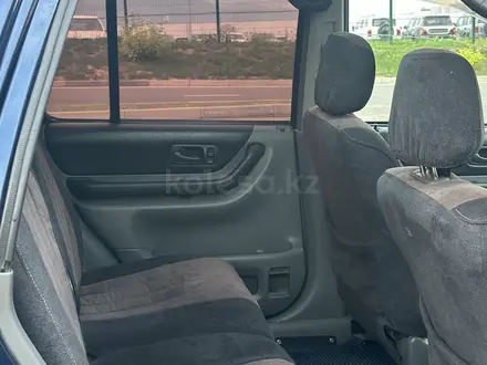 Honda CR-V 1997 года за 2 600 000 тг. в Алматы – фото 9
