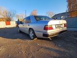 Mercedes-Benz E 200 1991 года за 600 000 тг. в Костанай