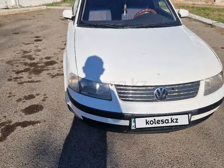 Volkswagen Passat 1997 года за 1 200 000 тг. в Талдыкорган – фото 4