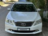 Toyota Camry 2014 года за 7 250 000 тг. в Уральск – фото 3