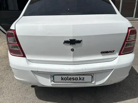 Chevrolet Cobalt 2021 года за 4 000 000 тг. в Караганда – фото 2