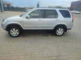Honda CR-V 2002 года за 4 000 000 тг. в Уральск – фото 4